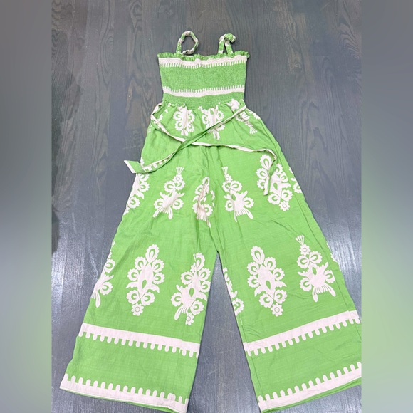 Pants - Women’s Green Strapless Wide-Leg Jumpsuit with White Embroidery